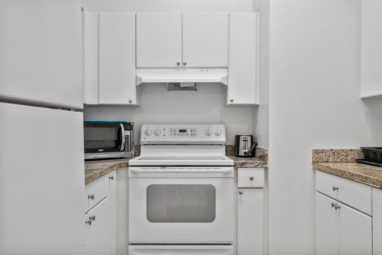 Airport Getaway Apartment Miami Exterior foto