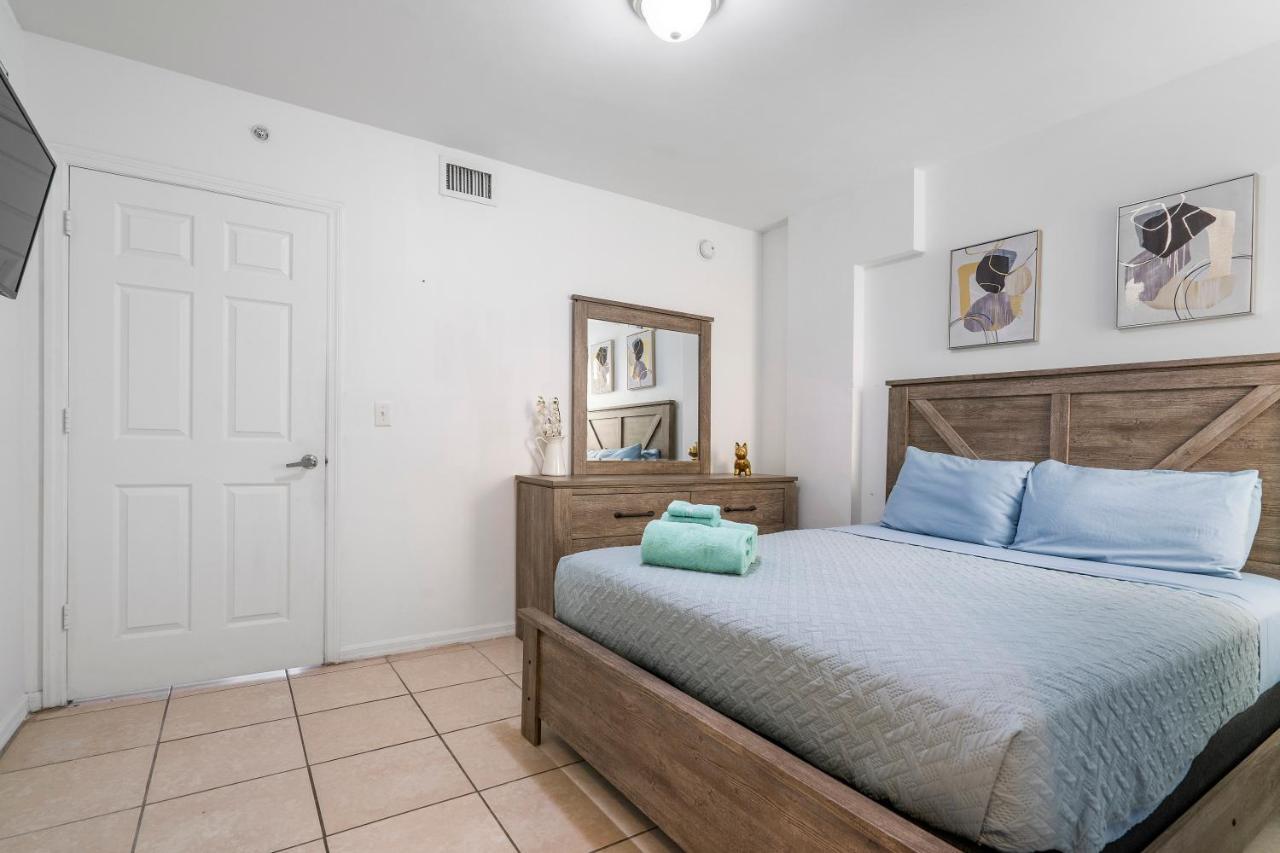 Airport Getaway Apartment Miami Exterior foto