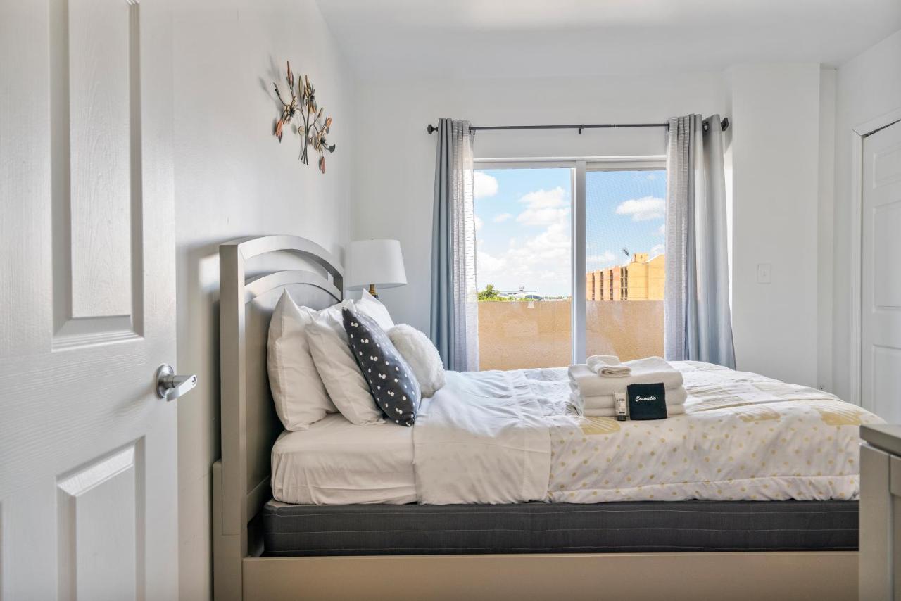 Airport Getaway Apartment Miami Exterior foto
